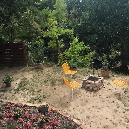 Balatonalmádi 'New' Sunkissed Villa On The Old Hill מראה חיצוני תמונה